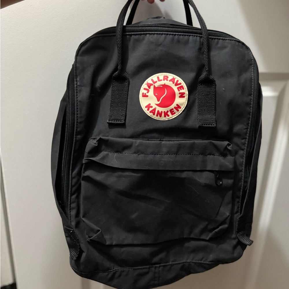 Fjallraven Kånken Classic Black Backpack